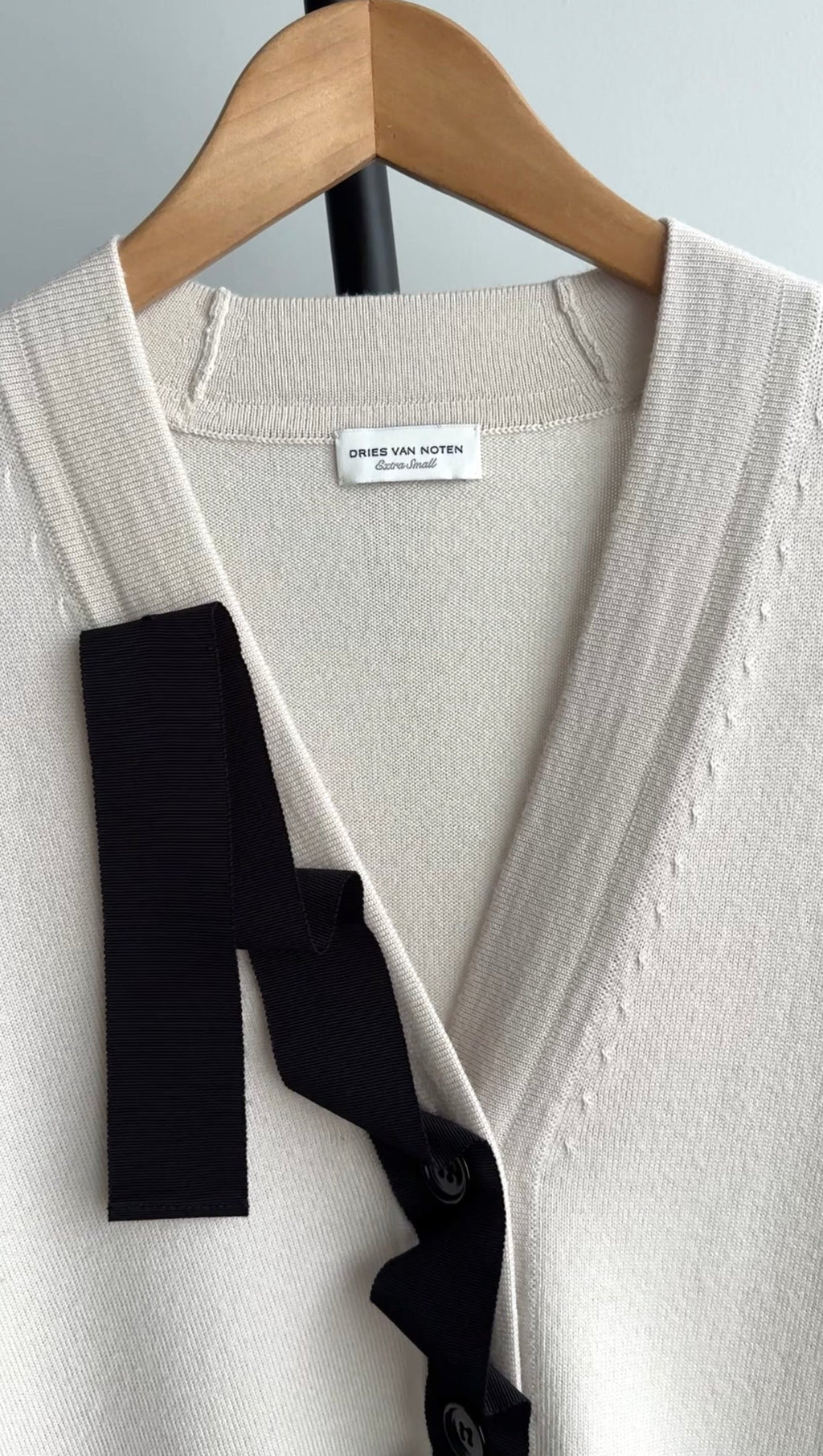Dries Van Noten Ivory igan with Black Grosgrain Ribbon Trim - XS / S