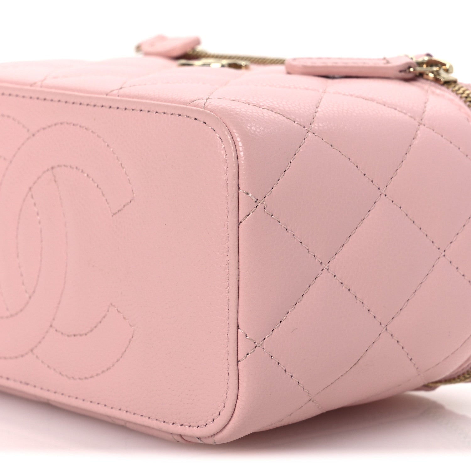 Caviar Quilted  Vanity Case With Chain Pink