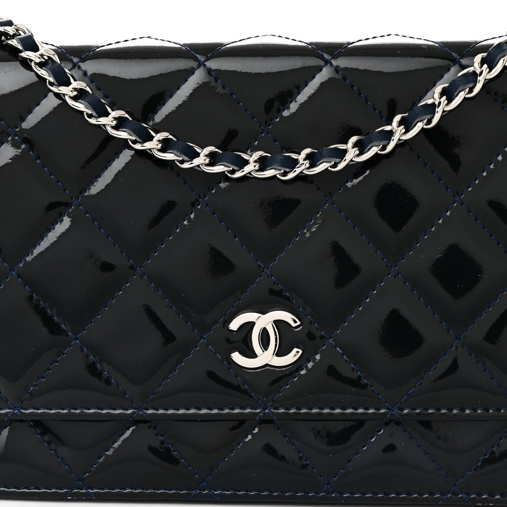 Patent Quilted Wallet On Chain WOC Blue