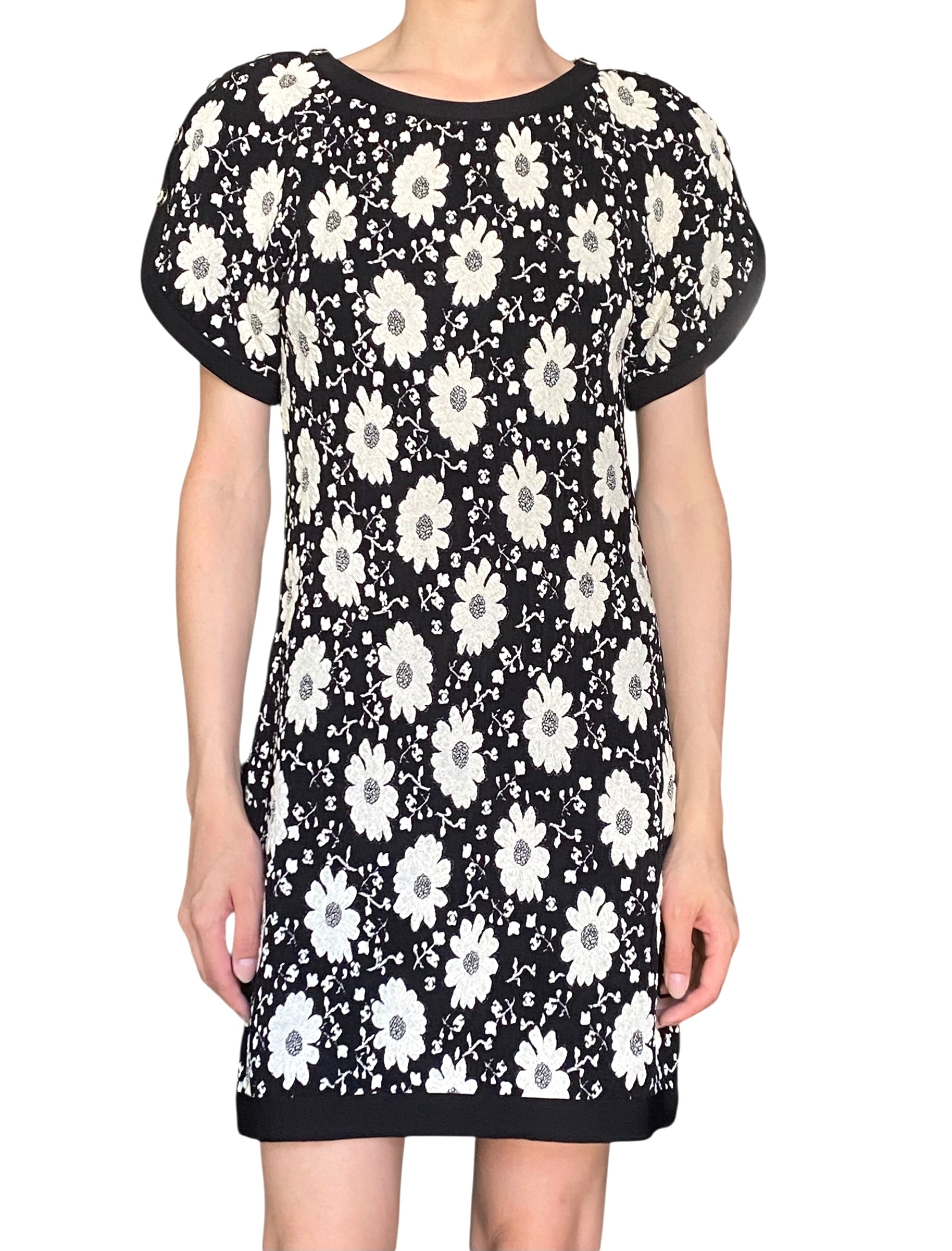 Chanel Black 2014 Cruise Knit Camellia Mini Dress - FR38 / US 4-6