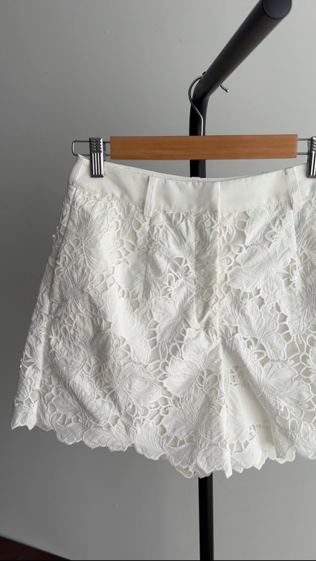Self Portrait White Cotton Guipuire Lace Shorts - 4