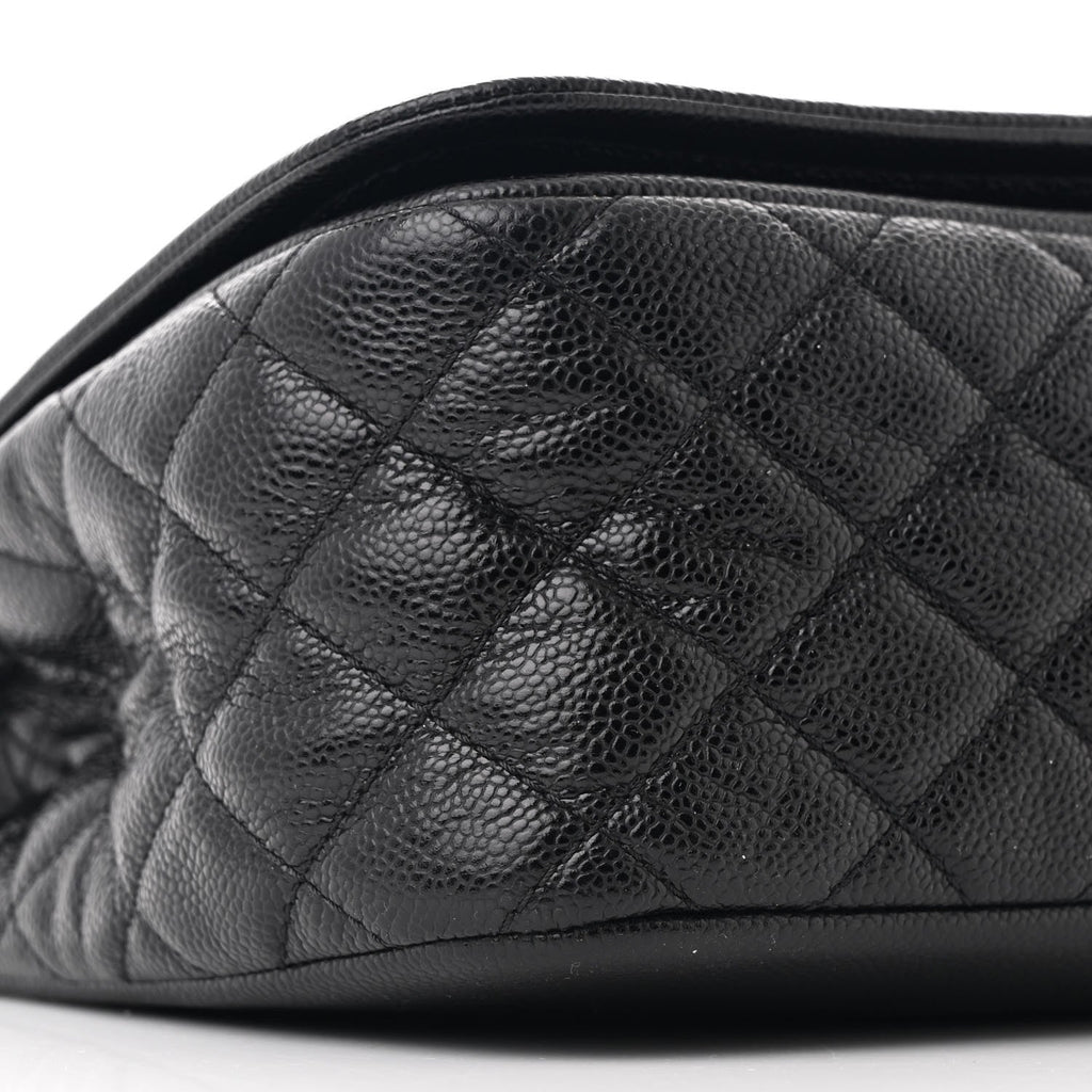 Caviar Large Timeless CC Flap Black