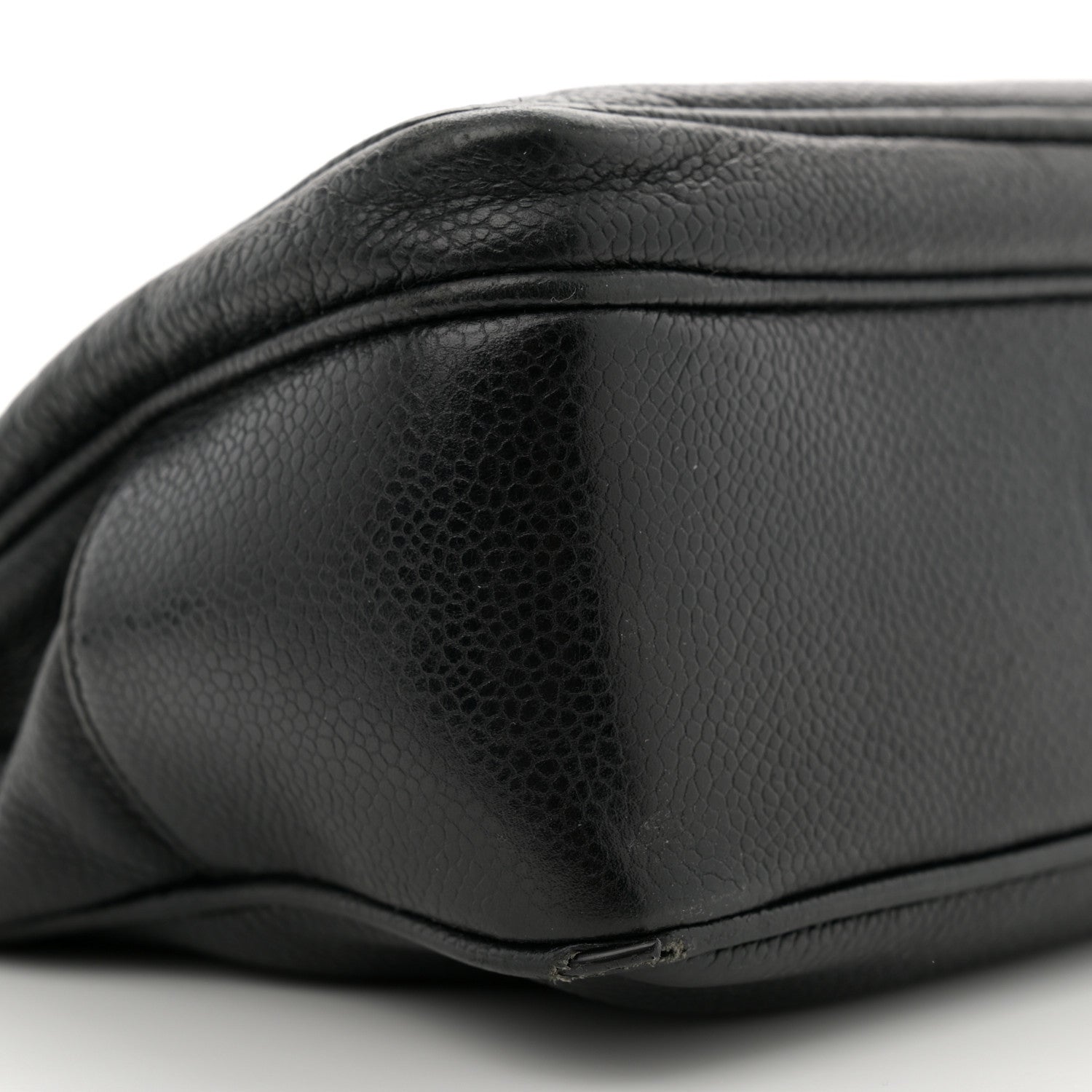 Caviar Flap Shoulder Bag Black