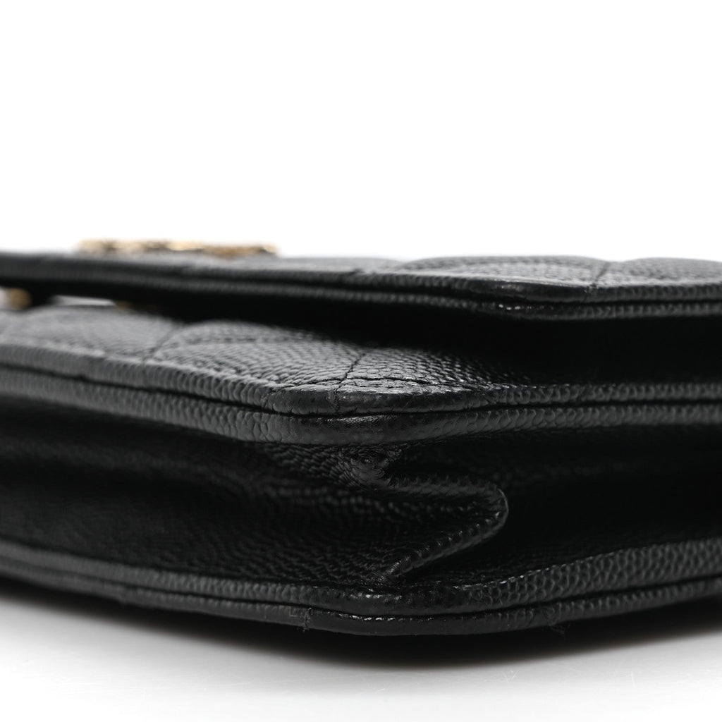 Shiny Caviar Quilted Strass CC Wallet On Chain WOC Black