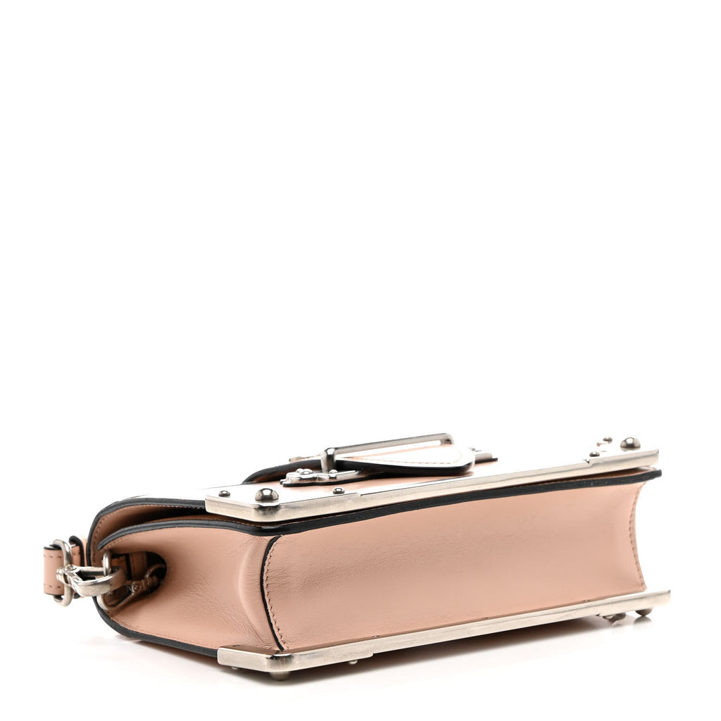 Spazzolato Soft Calf Cahier Chain Wristlet Clutch Pesca