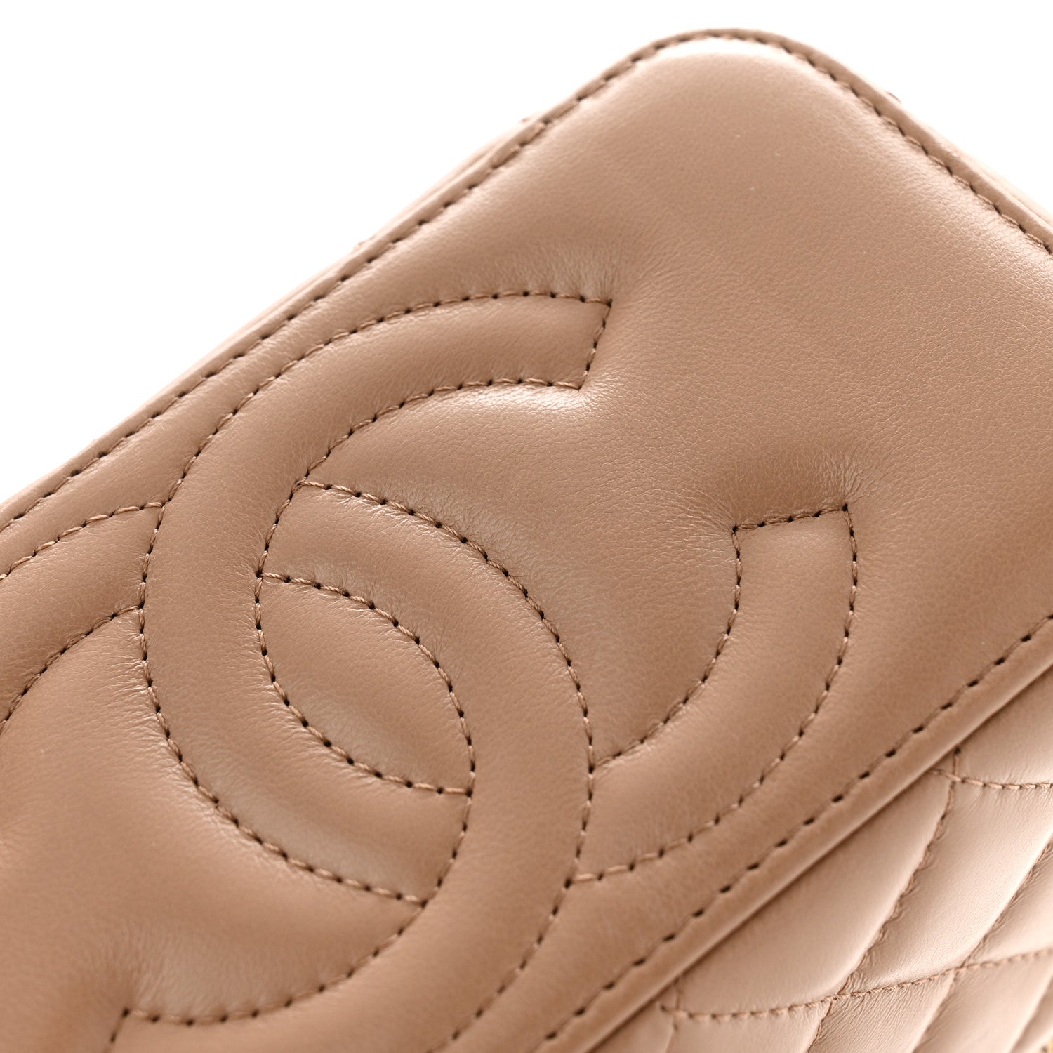 Lambskin Quilted Small Pillow Crush Vanity Case With Chain Beige