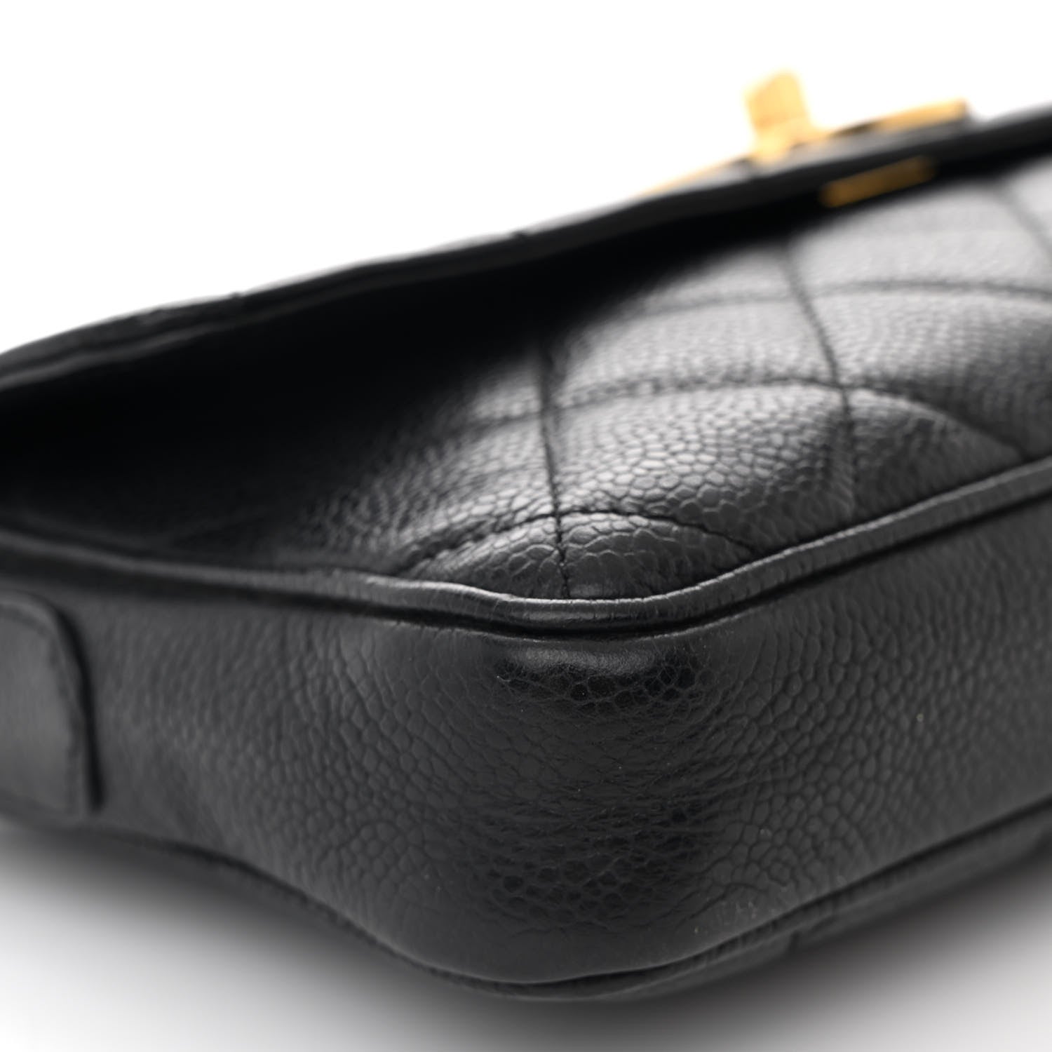 Caviar Quilted East West CC Flap Black