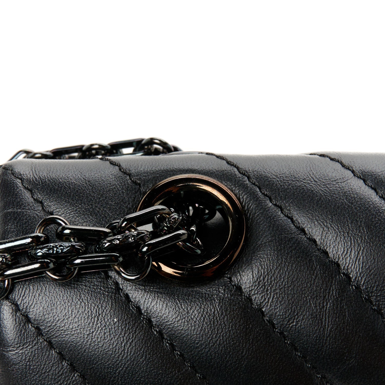 Aged Calfskin Chevron Quilted 2.55 Reissue 226 Flap So Black