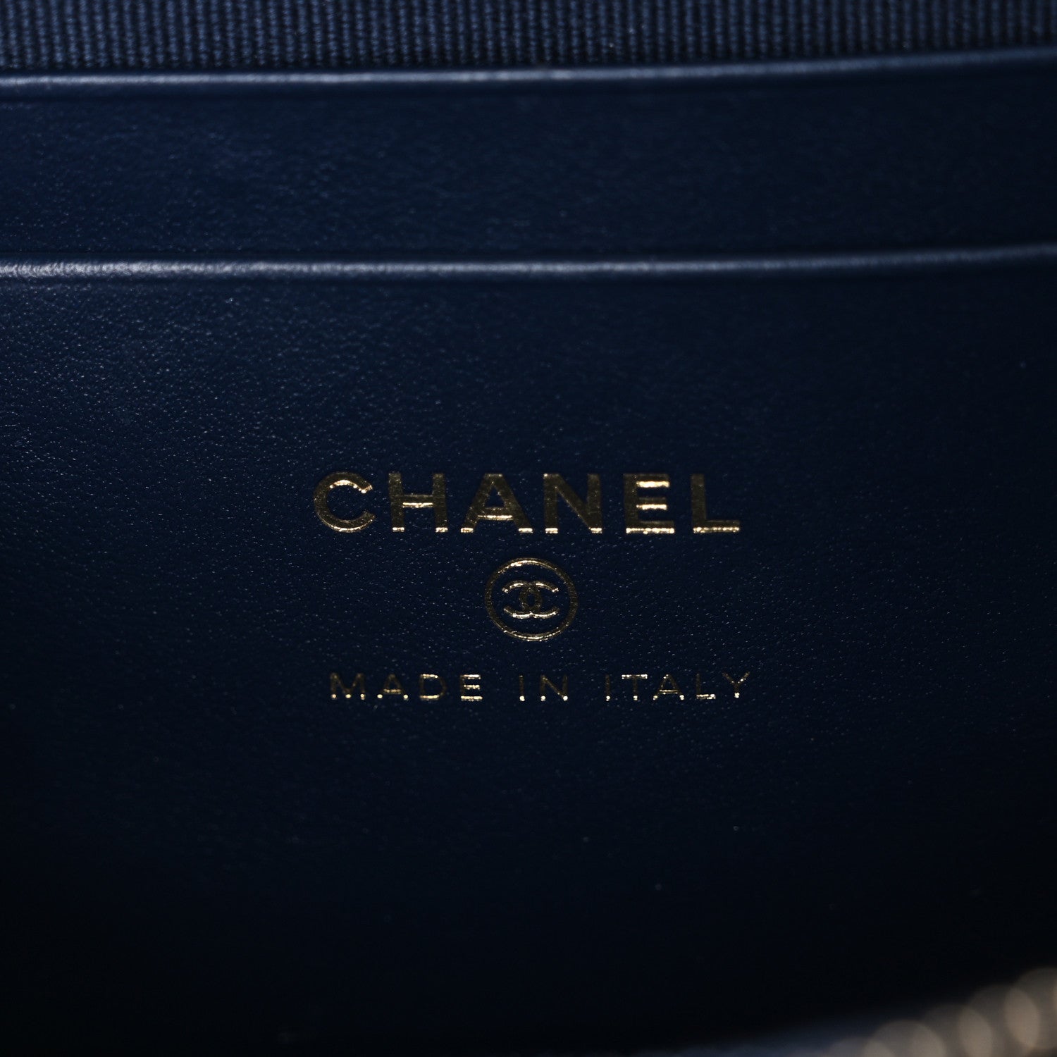 Caviar Quilted Top Handle Slim Vanity With Chain Navy