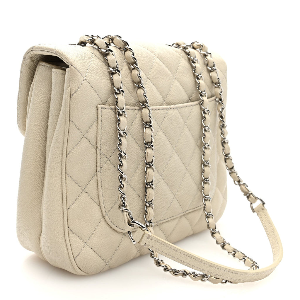 Caviar Quilted Medium Urban Companion Flap White