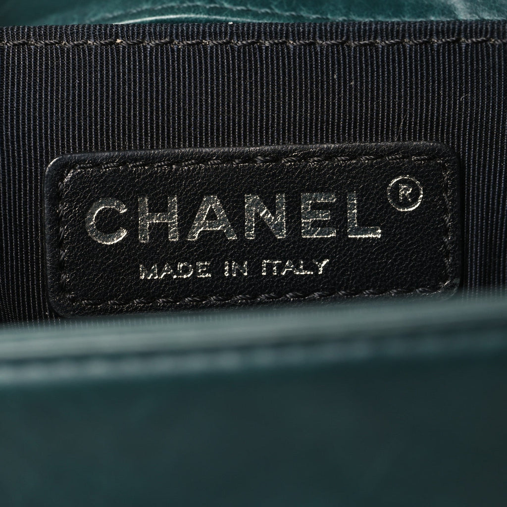 Calfskin Double Stitch Medium Boy Flap Green