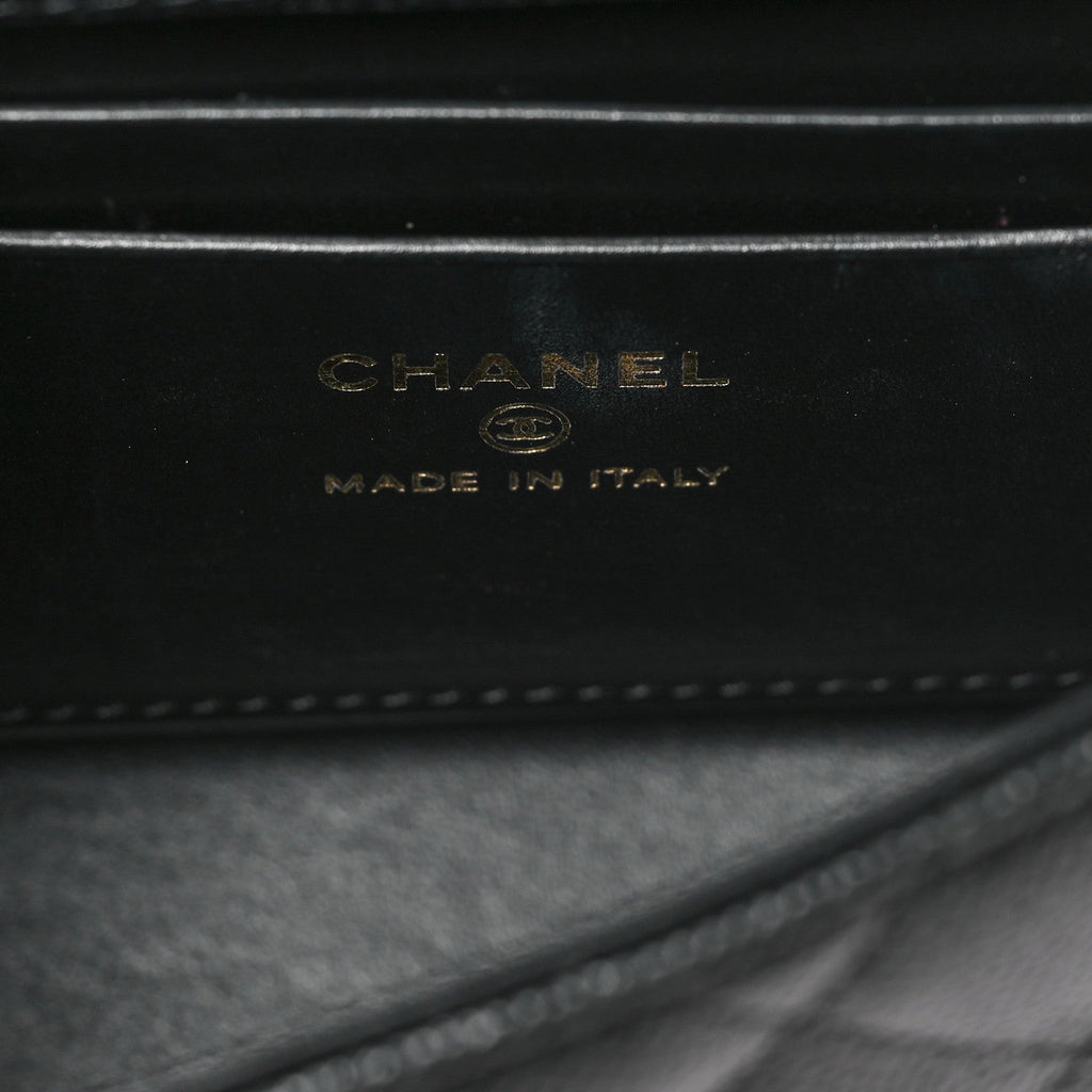 Caviar Quilted Coco Handle Clutch With Chain Black