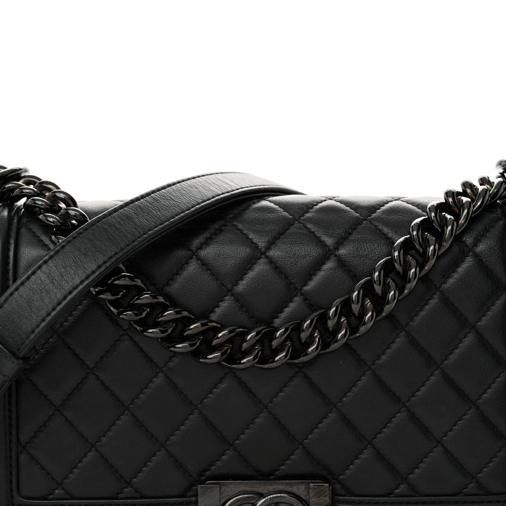 Calfskin Quilted Medium Boy Flap So Black