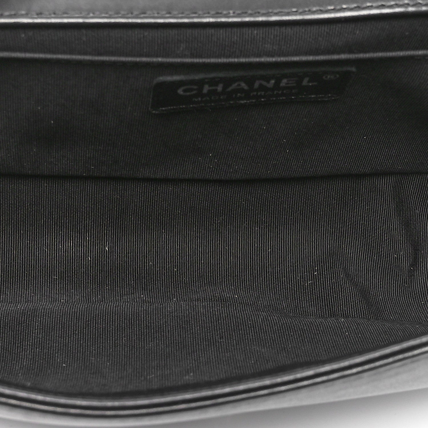 Lambskin Pleated Medium Boy Flap Black