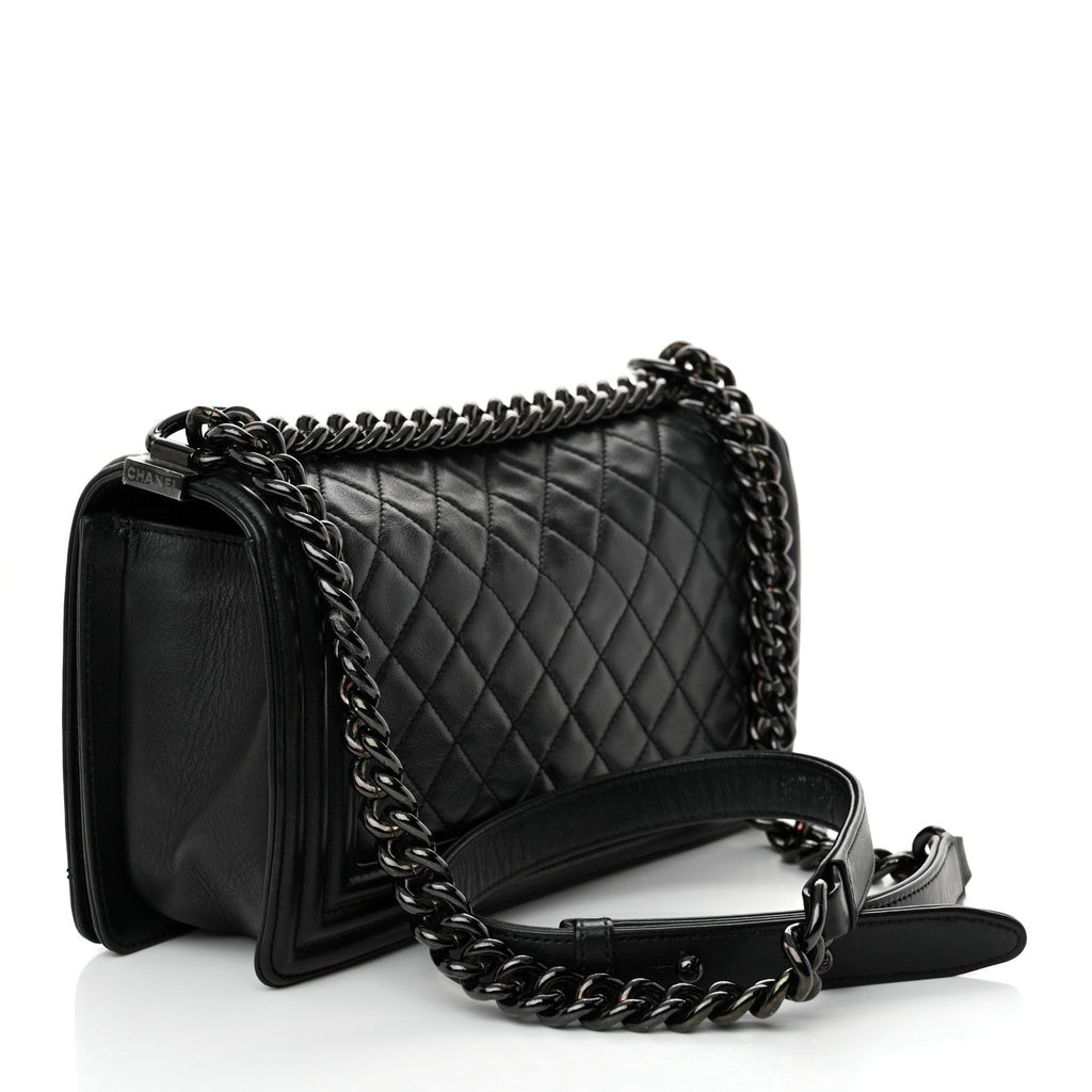 Calfskin Quilted Medium Boy Flap So Black
