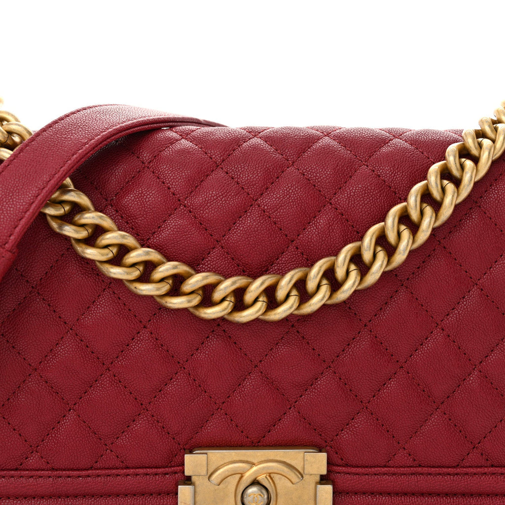 Caviar Quilted Medium Boy Flap Red