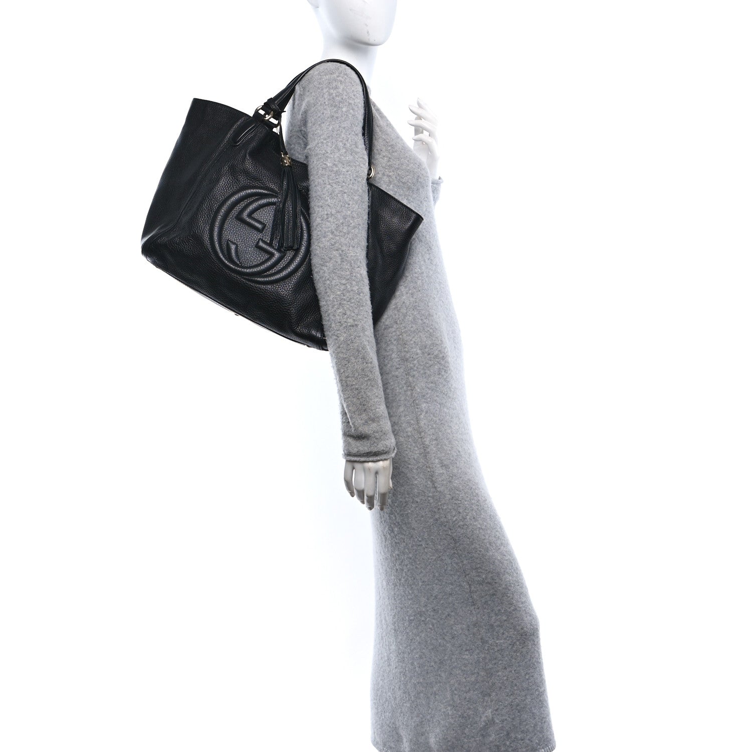 Pebbled Calfskin Medium Soho Shoulder Bag Black