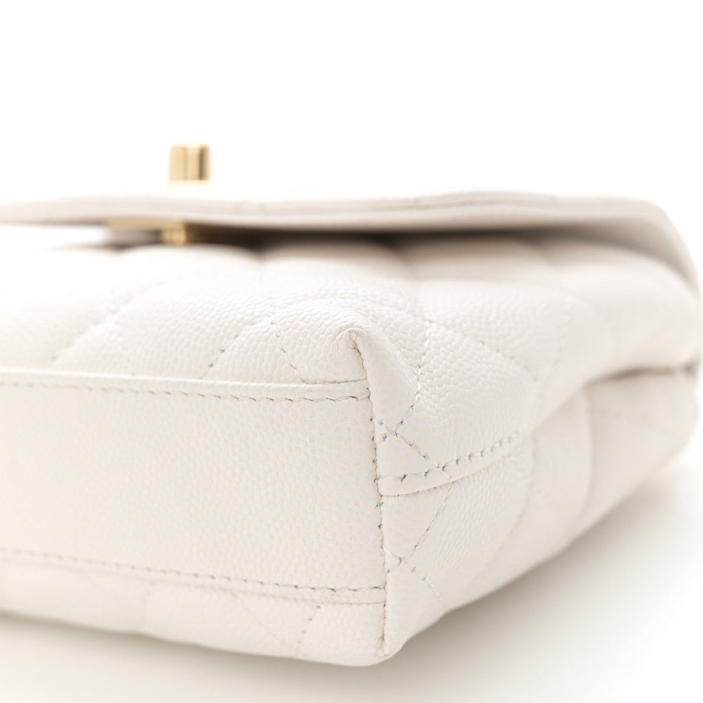 Caviar Quilted Coco Handle Clutch With Chain White