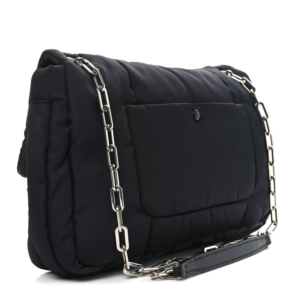 Tessuto Nylon Bomber Sound Chain Flap Shoulder Bag Black