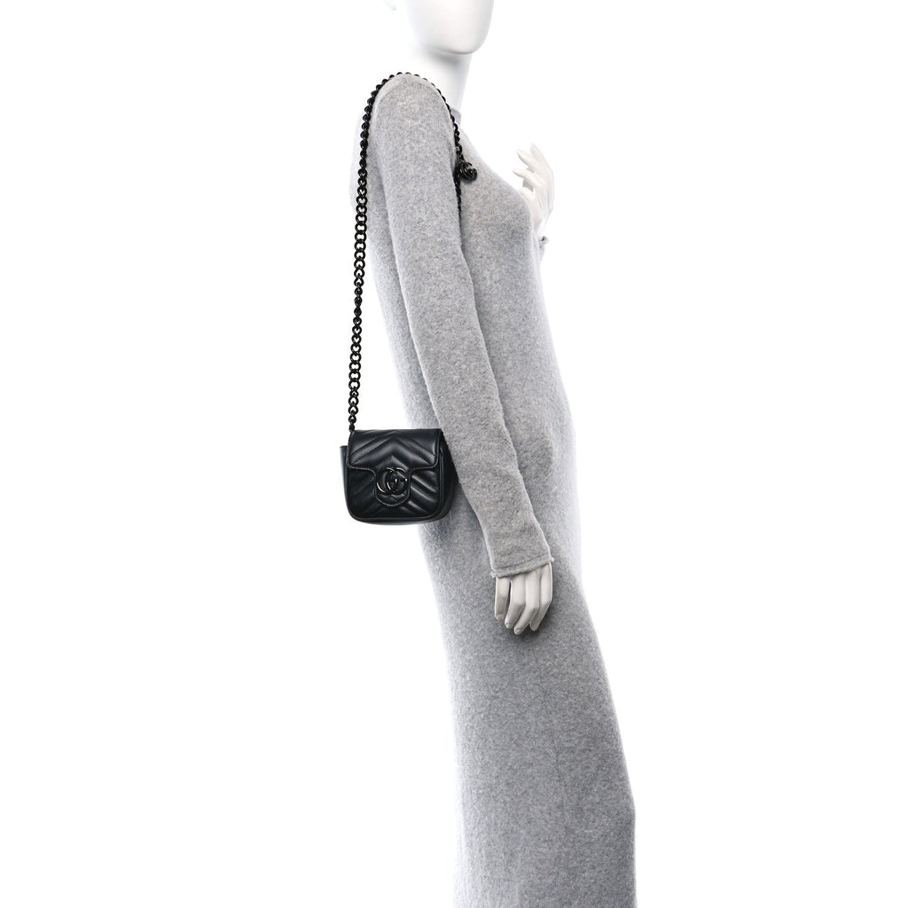 Calfskin Matelasse Monochrome GG Marmont Chain Mini Belt Bag Black