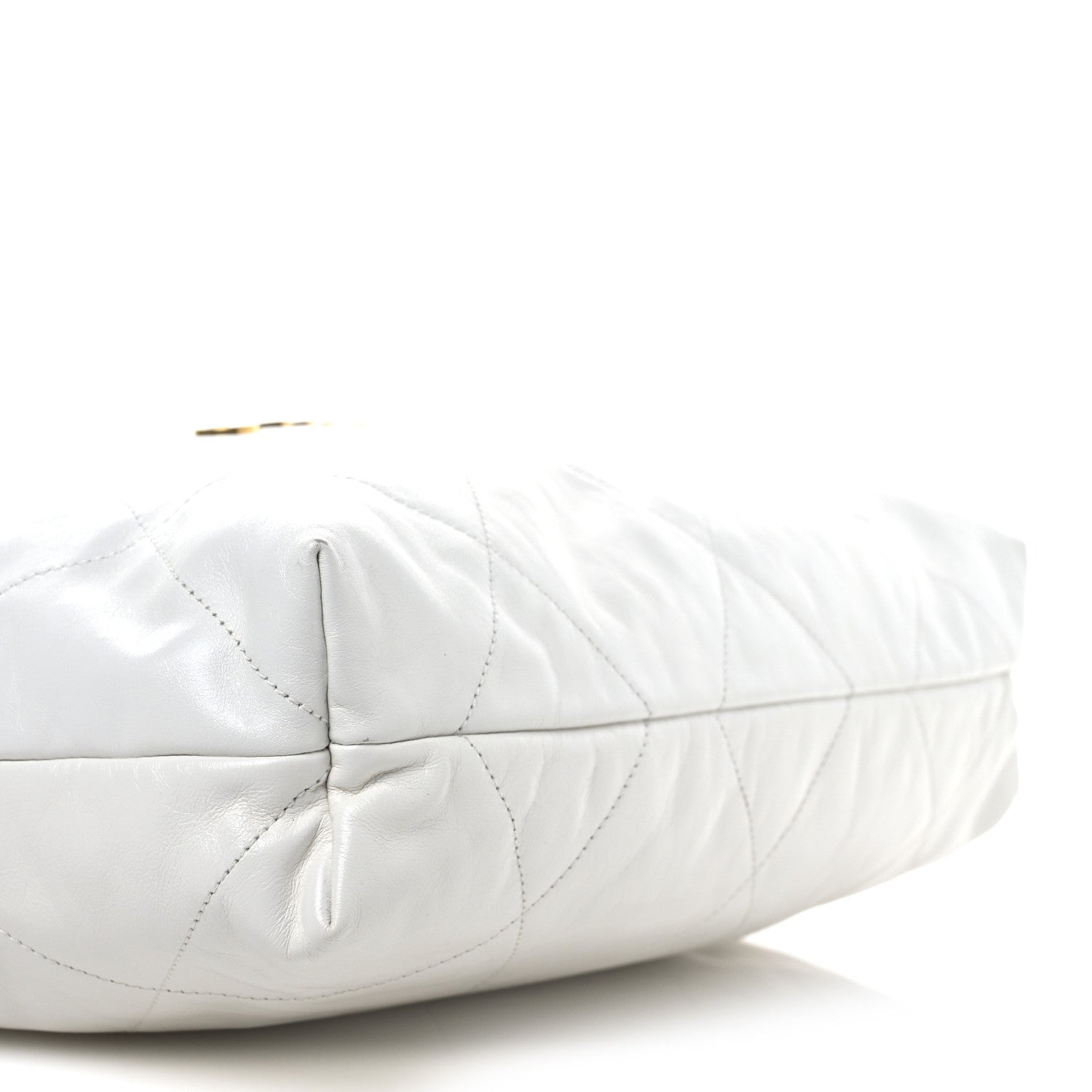 Shiny Calfskin Quilted Chanel 22 White