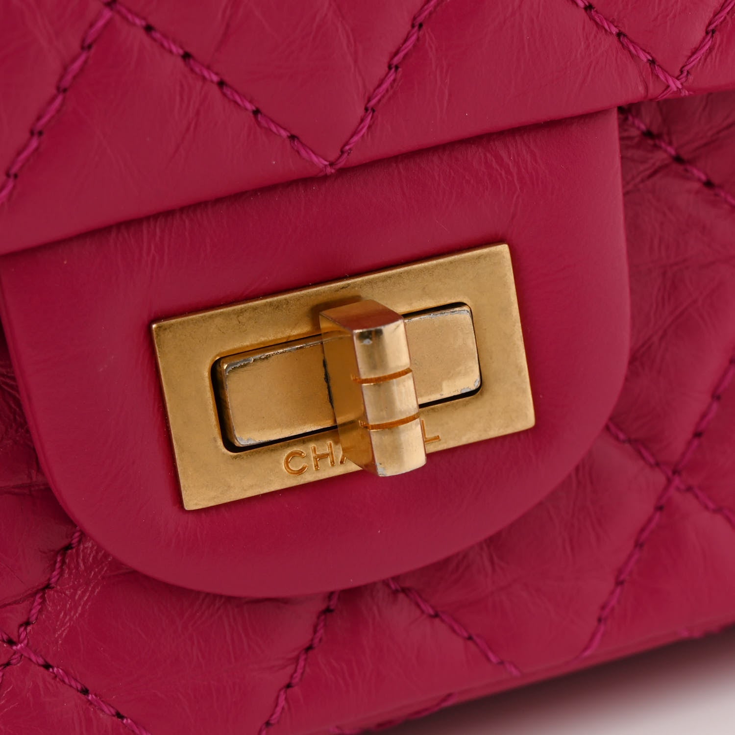 Aged Calfskin Quilted 2.55 Reissue 225 Flap Fuchsia