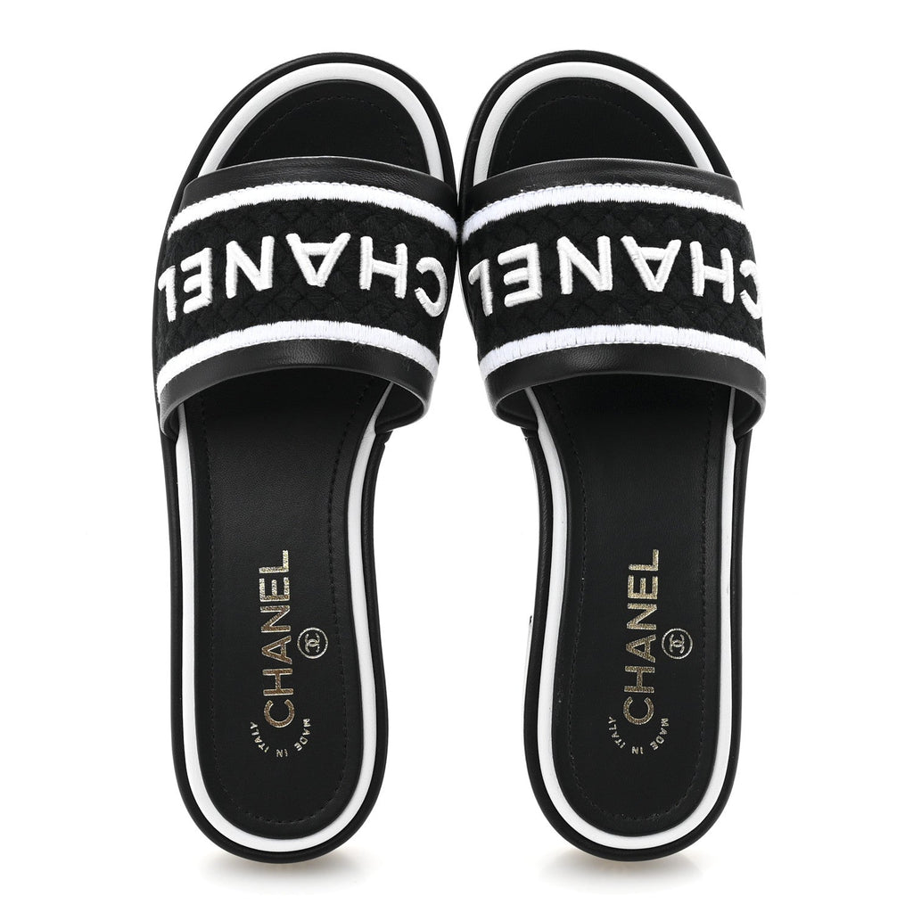 Lambskin Embroidered CC Mule Sandal 38.5 Black White