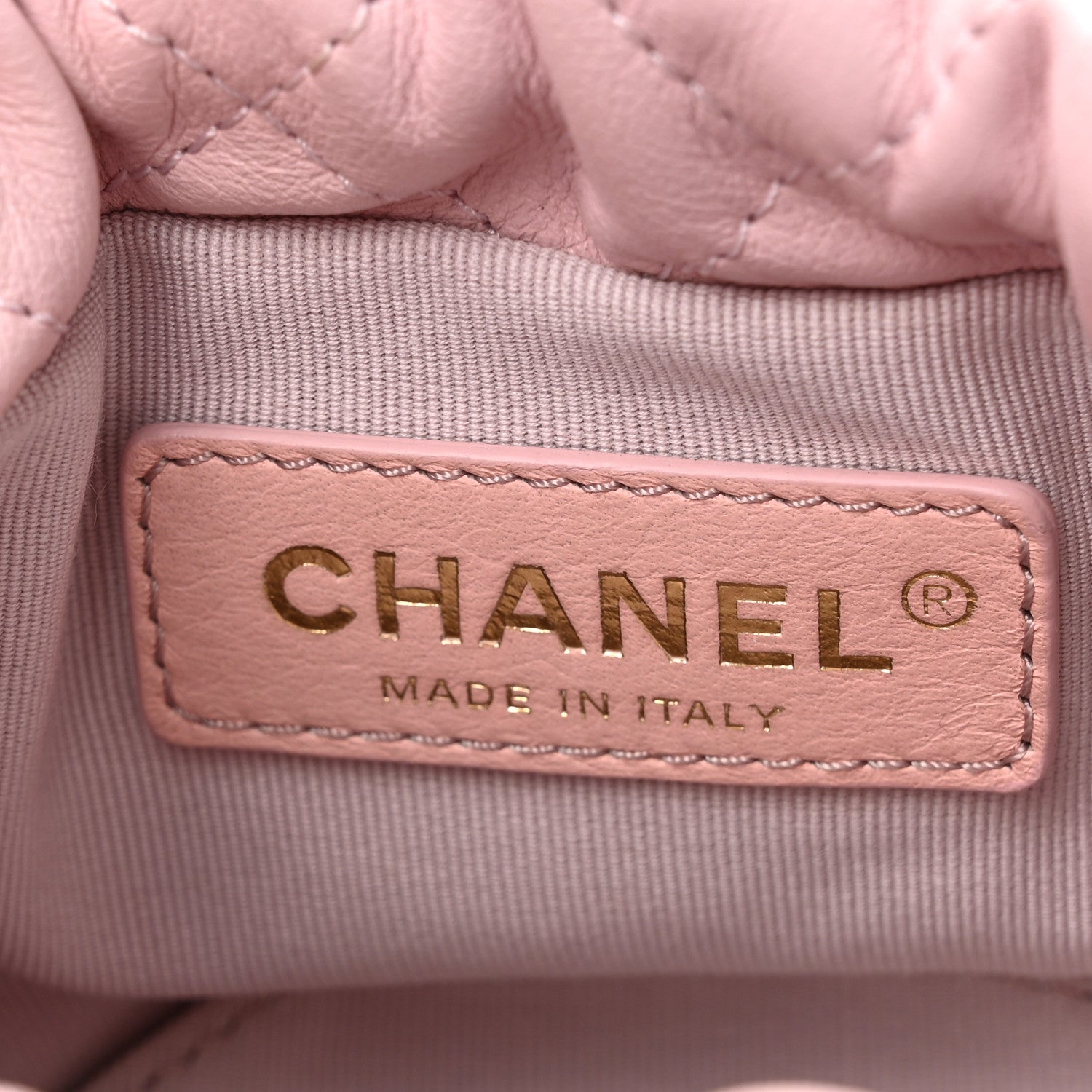 Calfskin Quilted Pearl Mini About Pearls Drawstring Bucket Light Pink