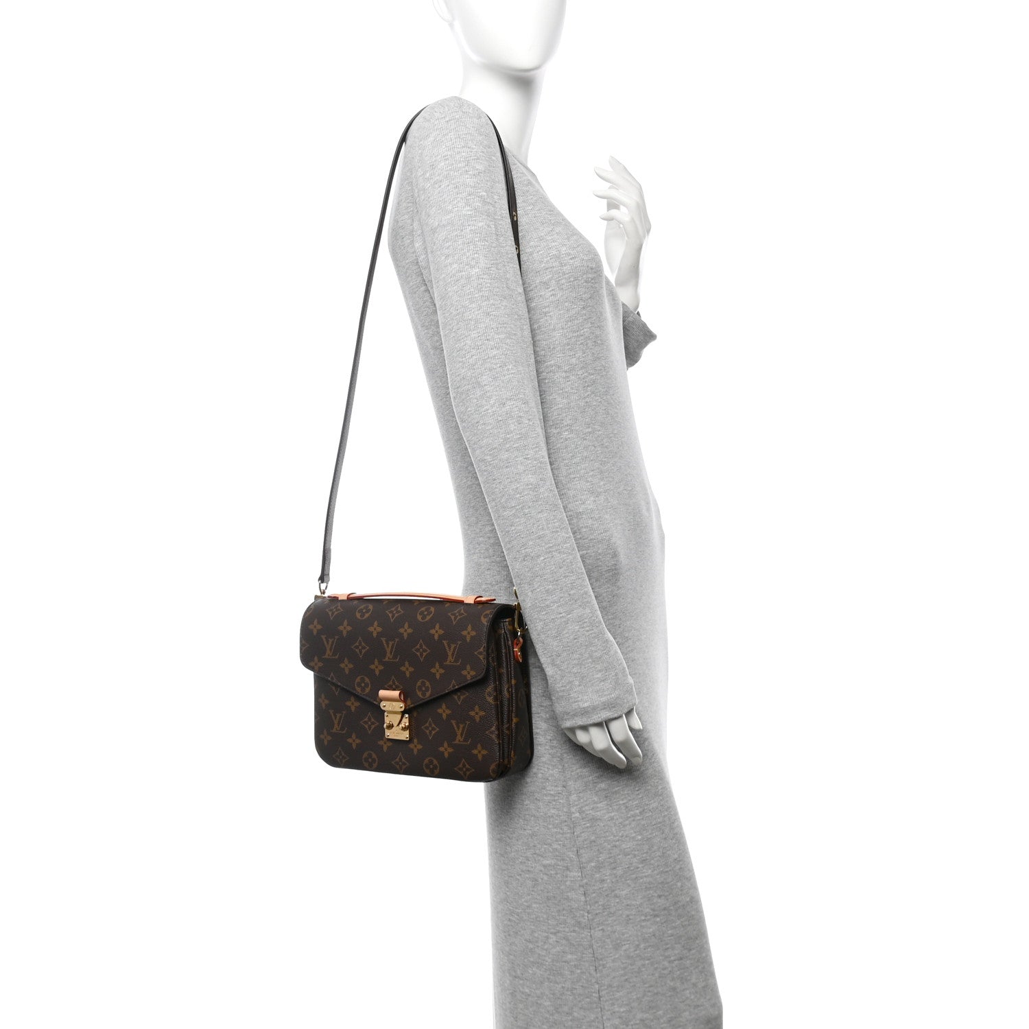 Monogram Pochette Metis