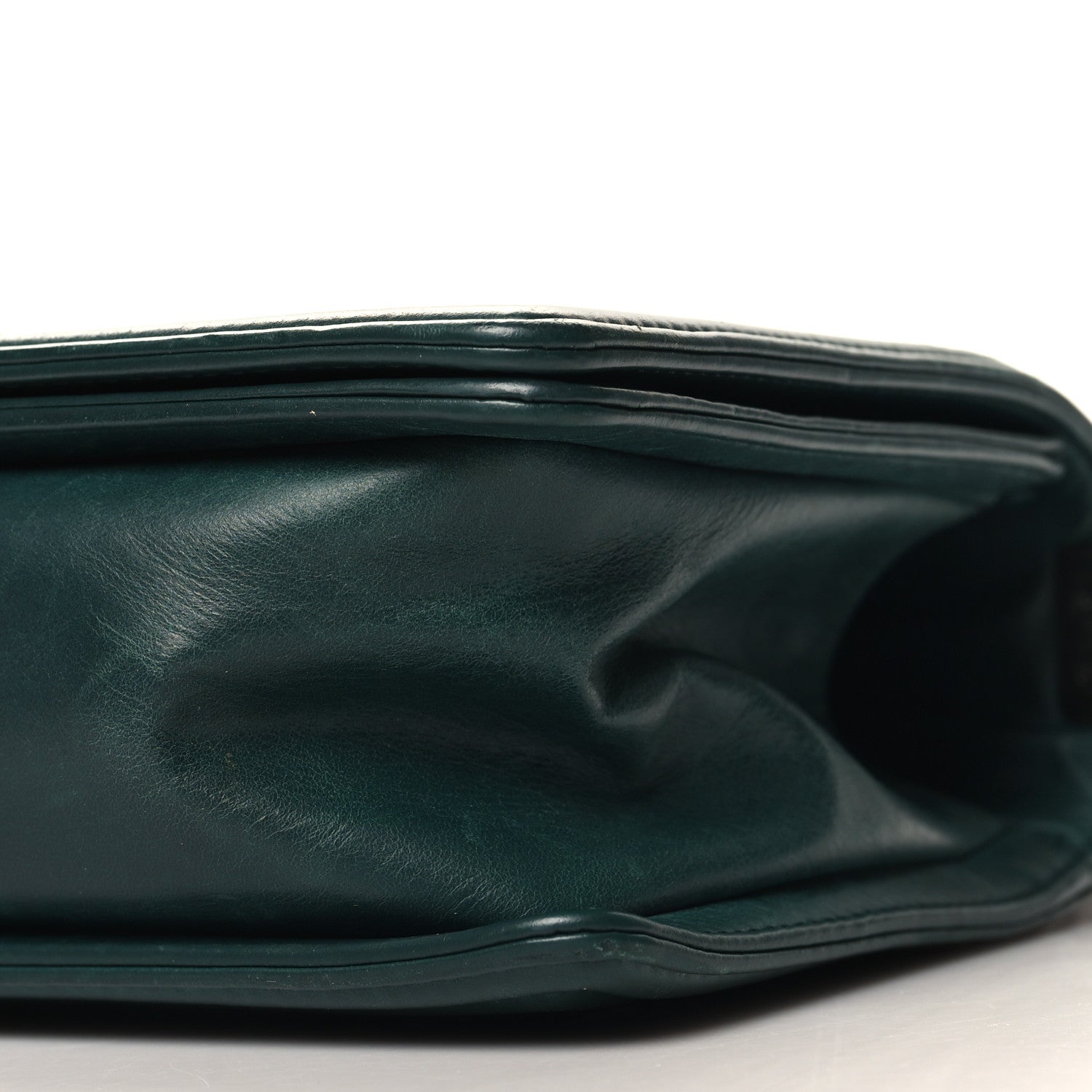 Calfskin Double Stitch Medium Boy Flap Green