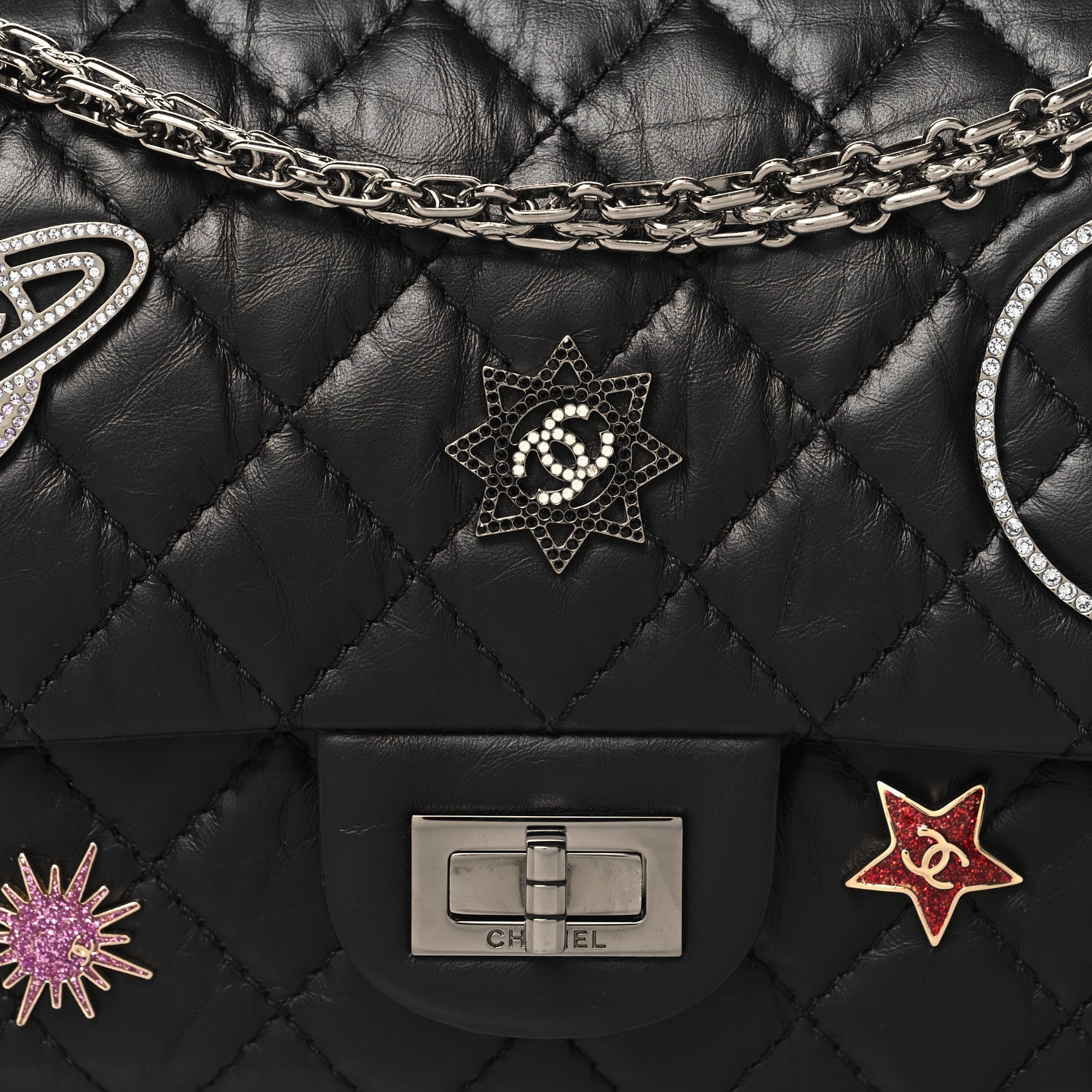 Aged Calfskin Space Charms 2.55 Reissue 225 Flap Black