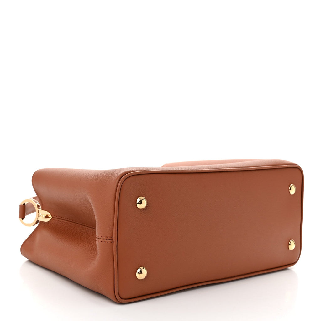 Smooth Grained Calfskin Capucines GM Souple Cognac