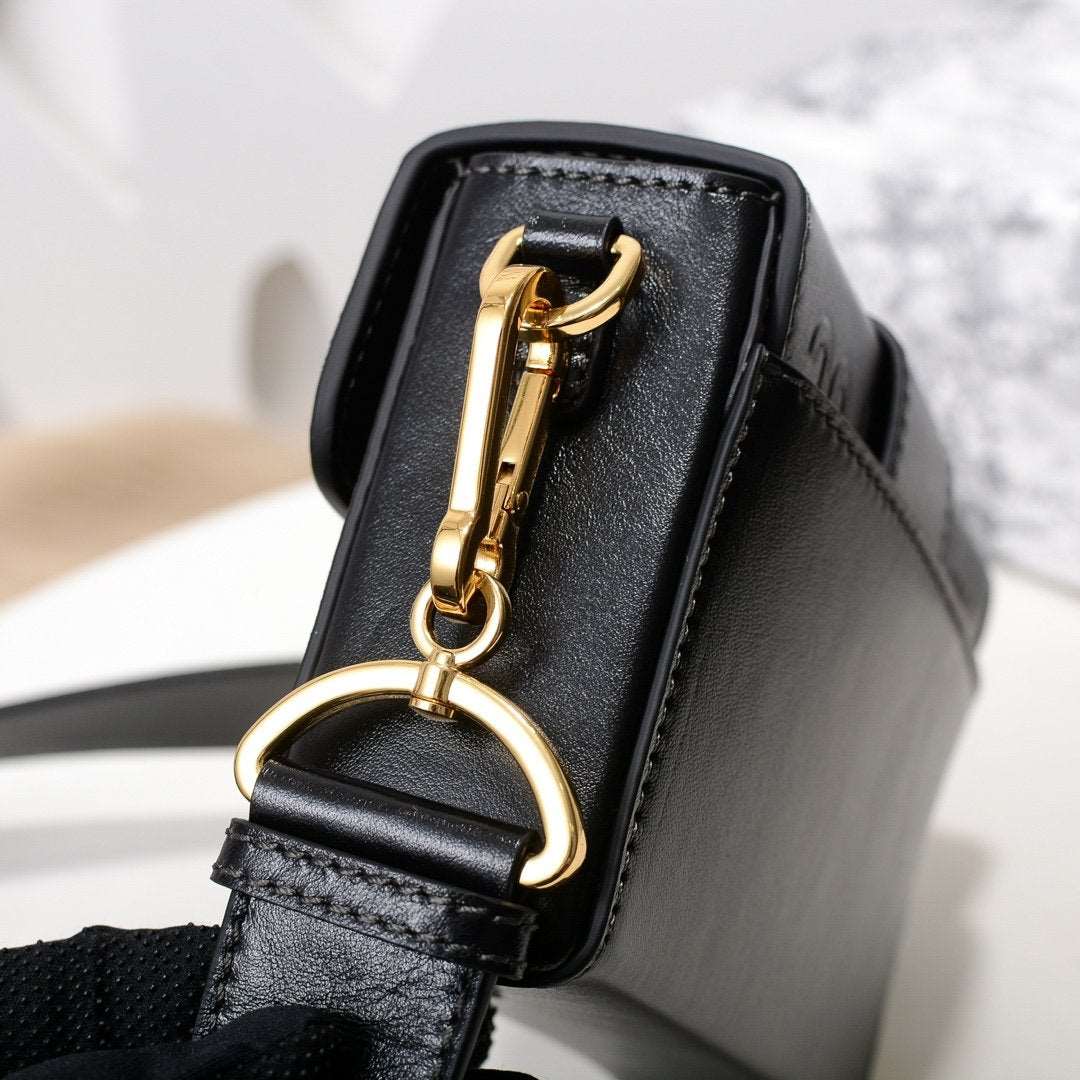 DIOR 30 MONTAIGNE FLAP BAG