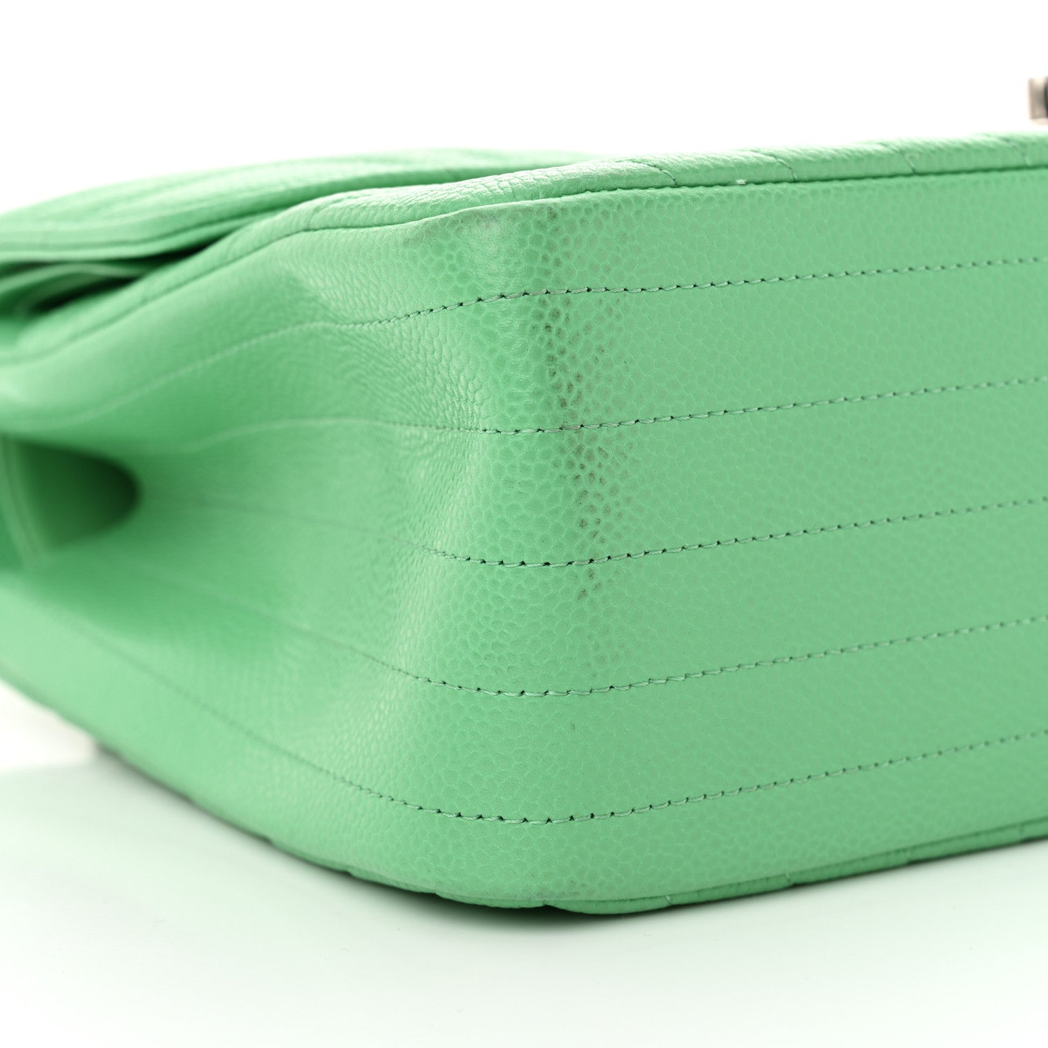 Caviar Chevron Quilted Jumbo Double Flap Green