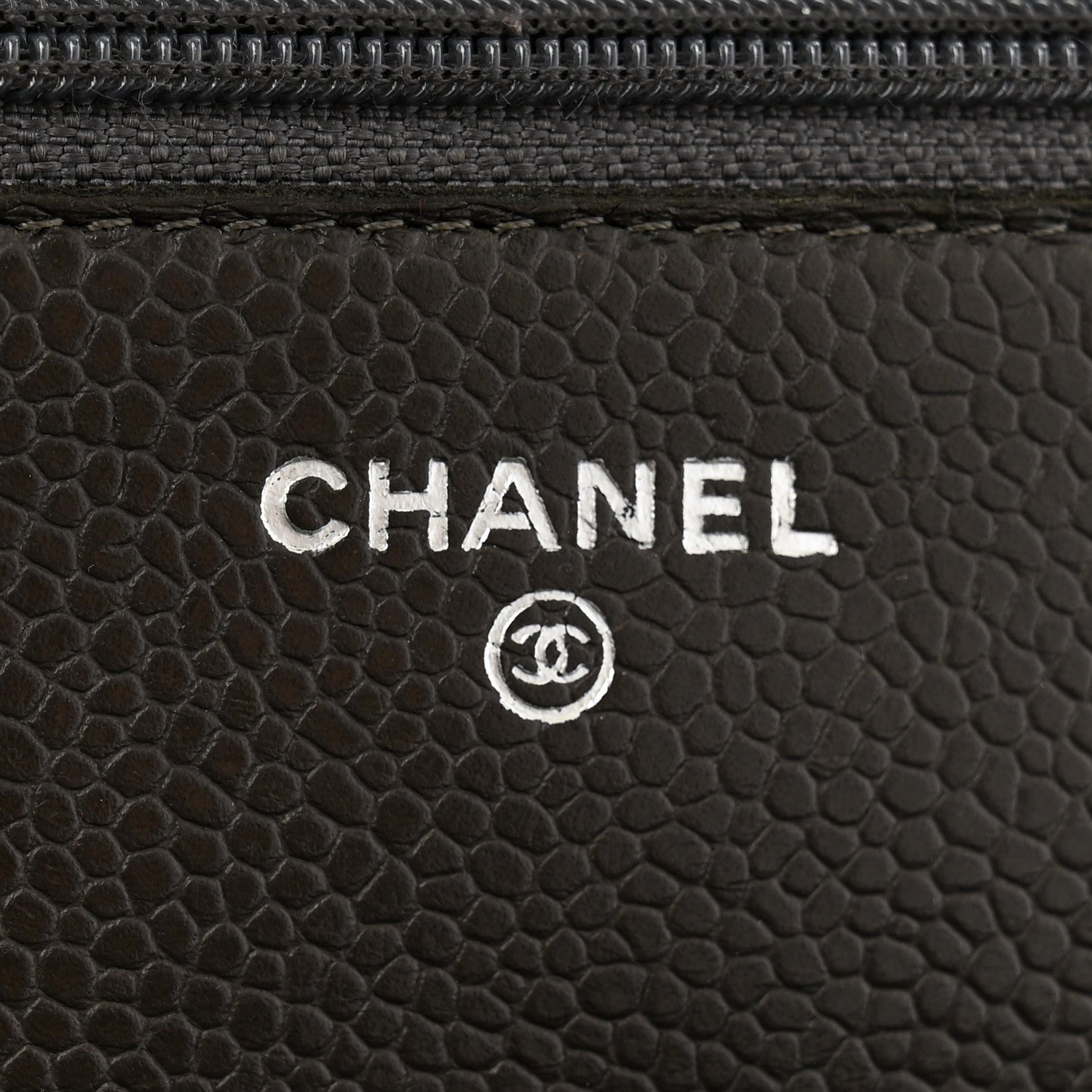 Caviar Quilted Wallet On Chain WOC Dark Grey