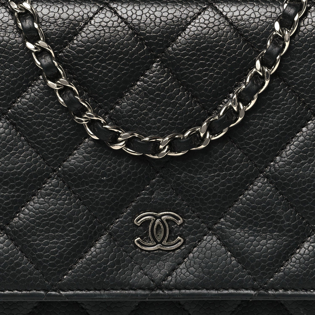 Caviar Quilted Wallet on Chain WOC Black