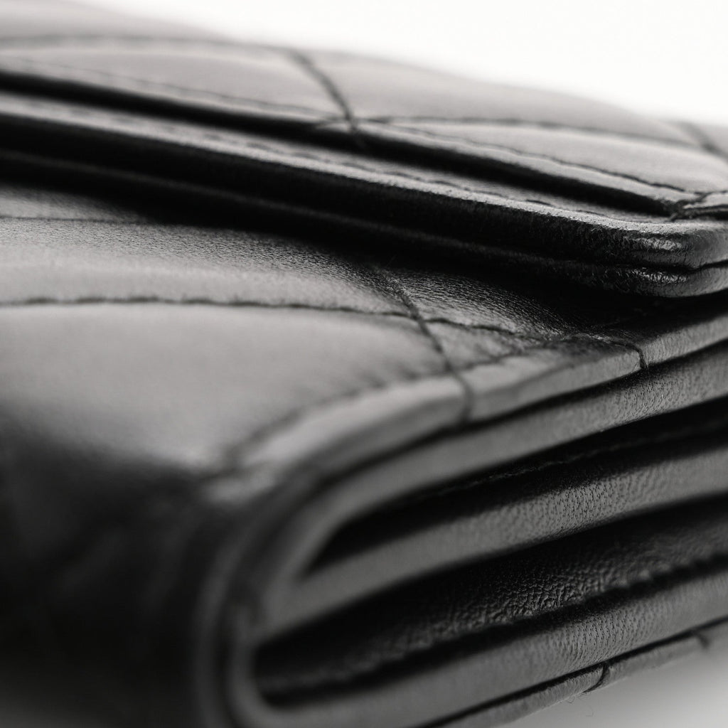 Lambskin Quilted CC Chic Gusset Wallet Black