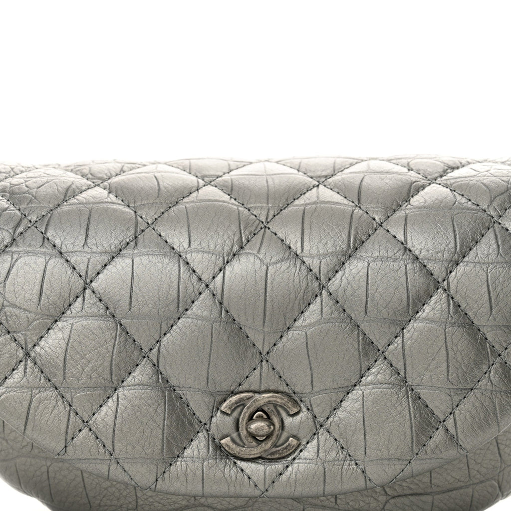 Metallic Calfskin Crocodile Embossed Quilted Easy Trip Waist Bag Fanny Pack Silver