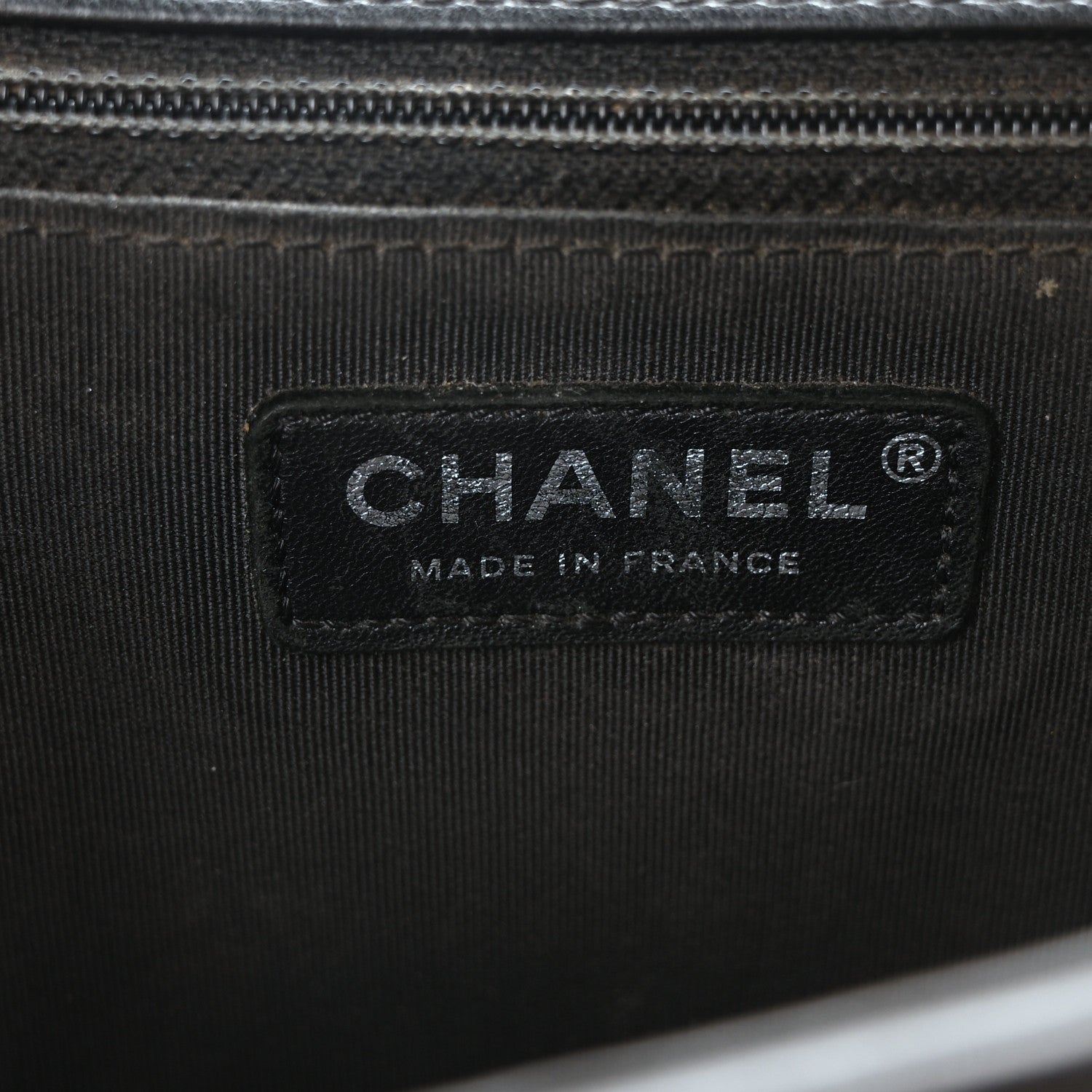 Caviar Quilted Large Boy Flap Black