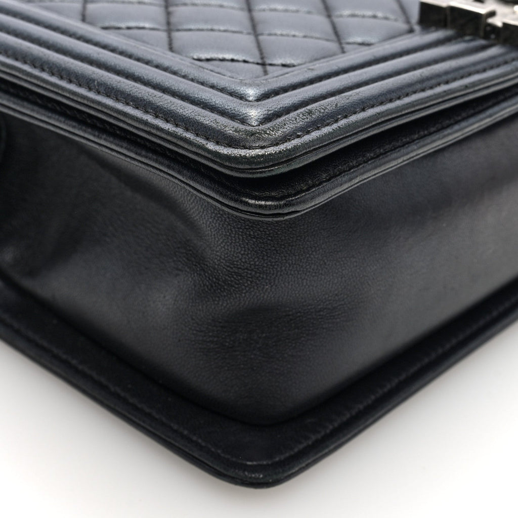 Lambskin Quilted Medium Boy Flap Black