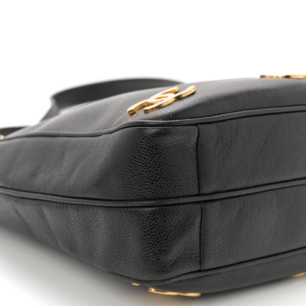 Caviar Triple CC Shoulder Bag Black