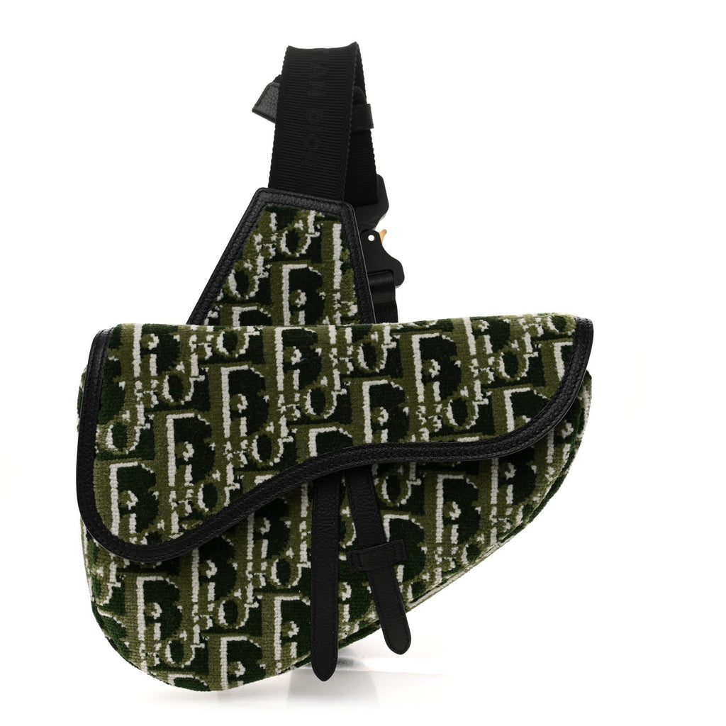 Velvet Oblique Mens Saddle Bag Black Green