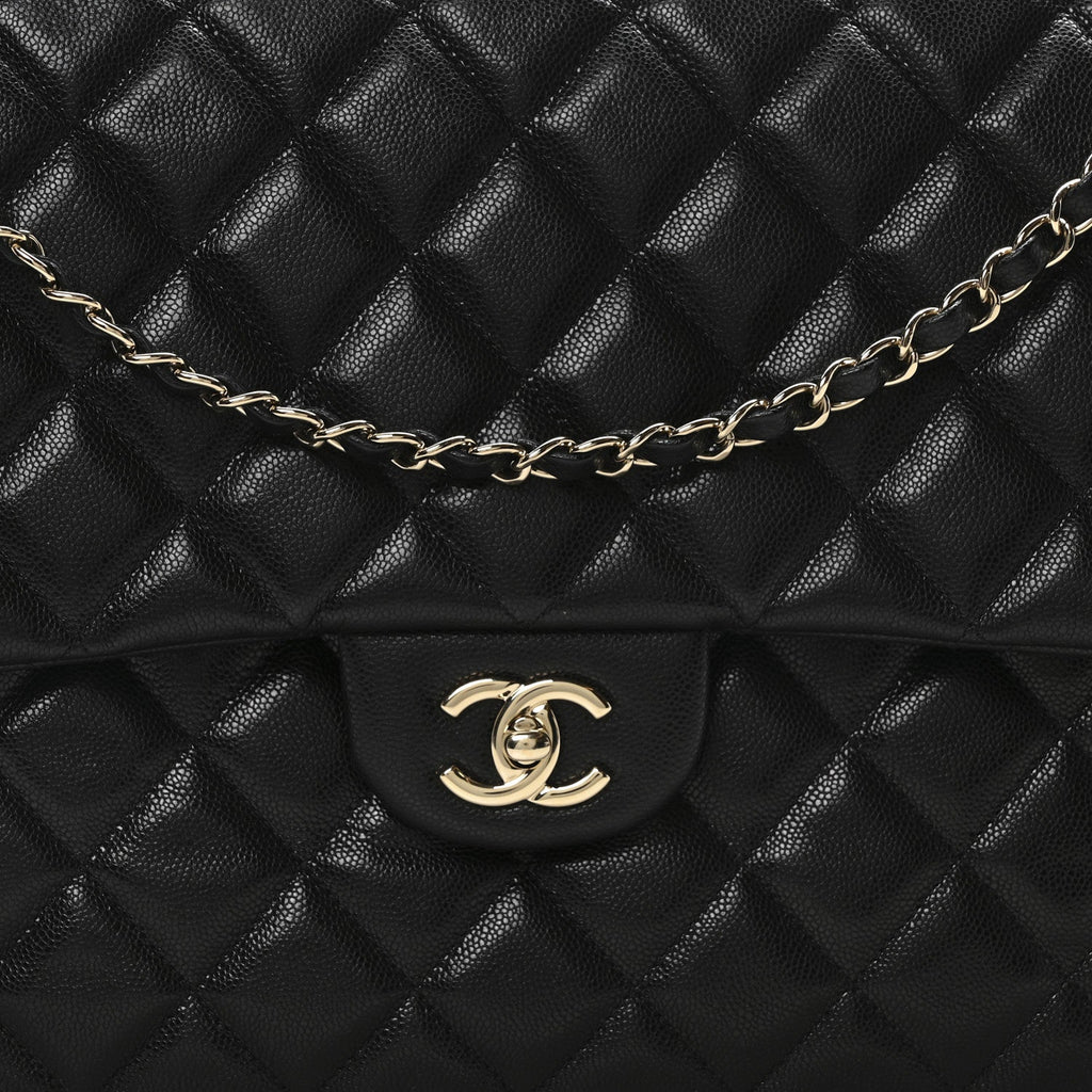 Caviar Quilted XXL Travel Flap Bag Black