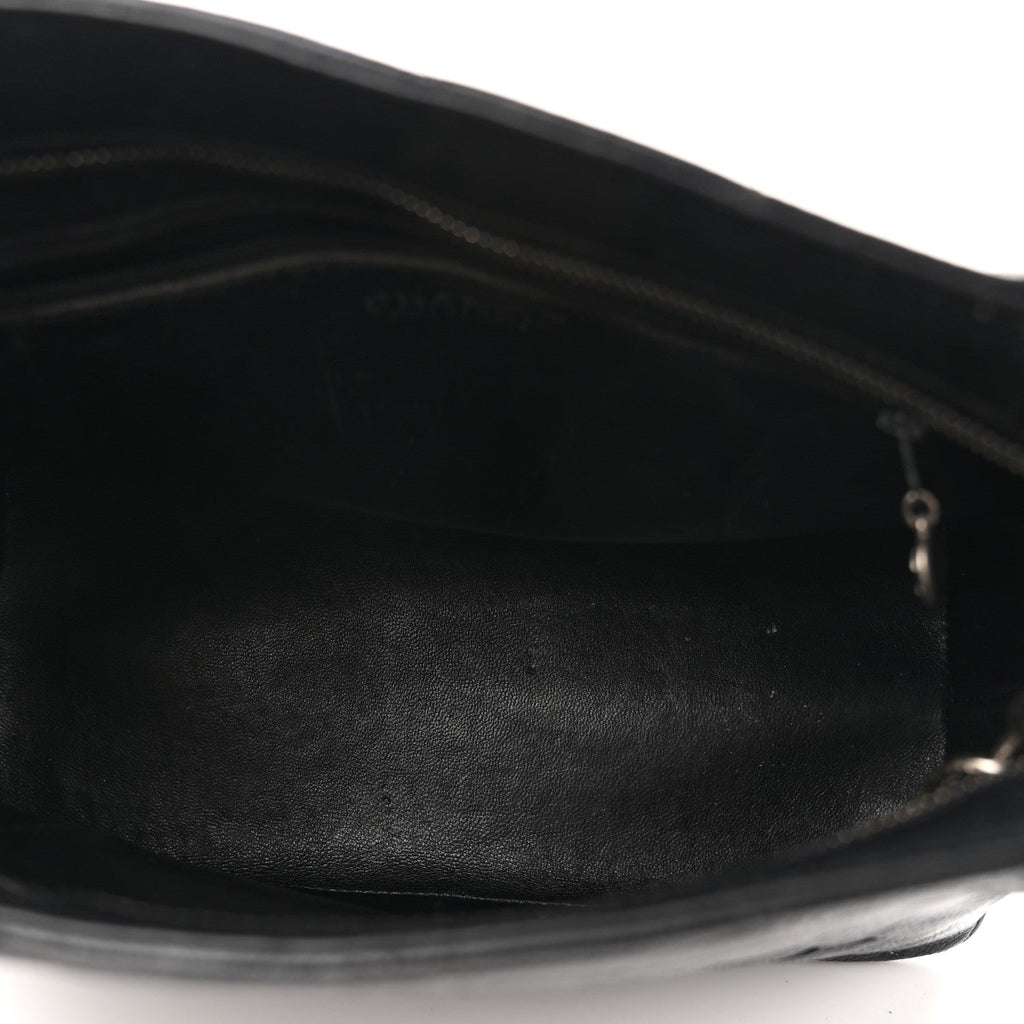 Caviar Quilted Medallion Tote Black