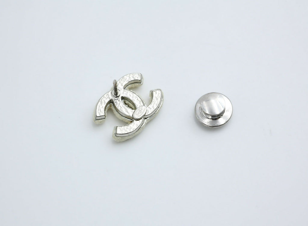Chanel Vintage 03A Metal White Frosted CC Brooch