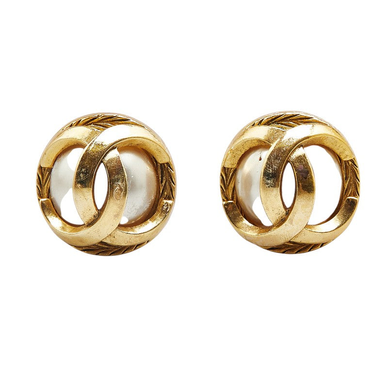 Chanel Vintage Pearl Earrings