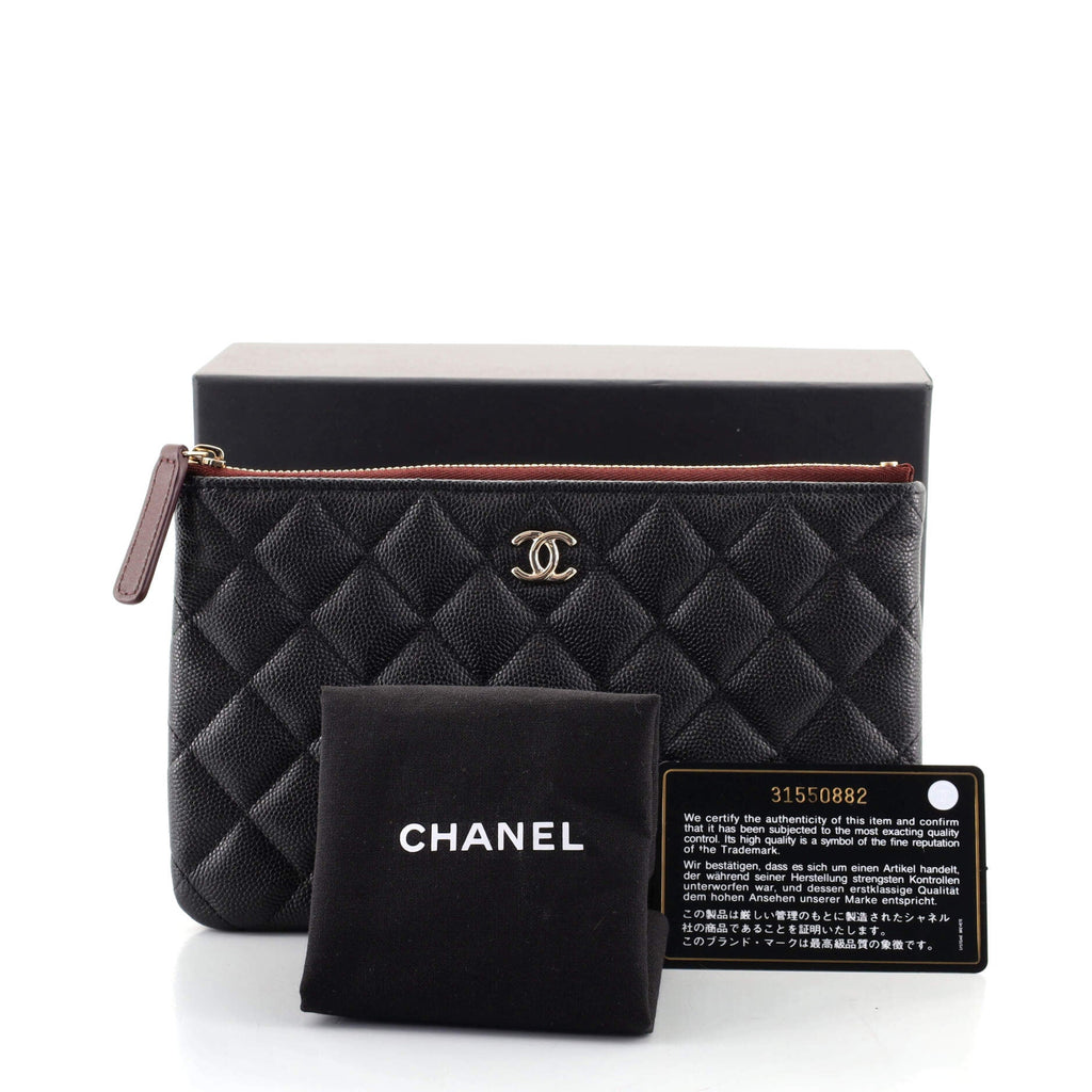 O Case Clutch Quilted Caviar Mini