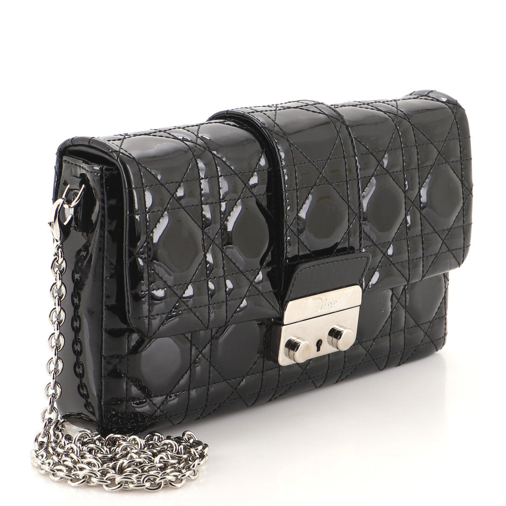 New Lock Pouch Cannage Quilt Patent Mini