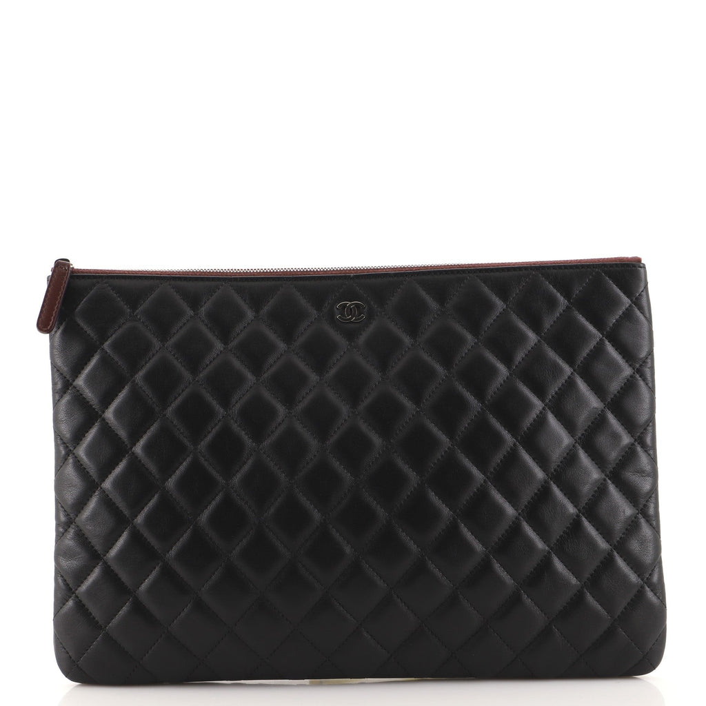 O Case Clutch Quilted Lambskin Large