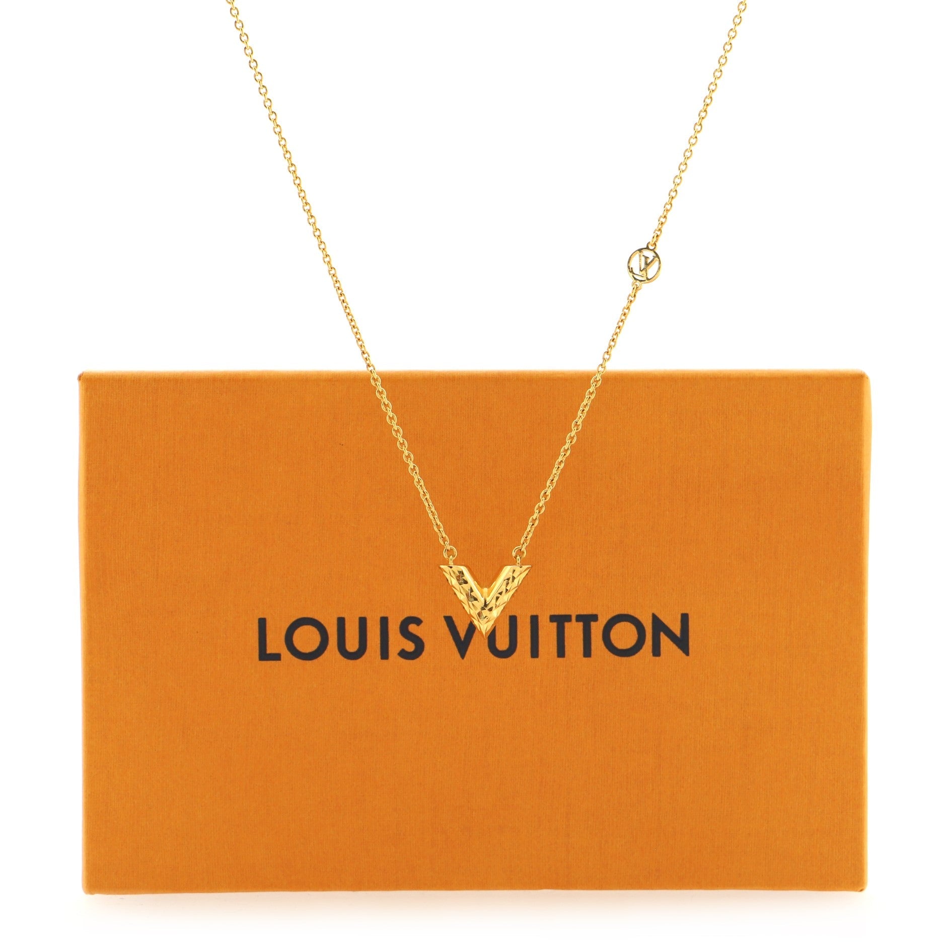 Essential V Guilloche Necklace Metal
